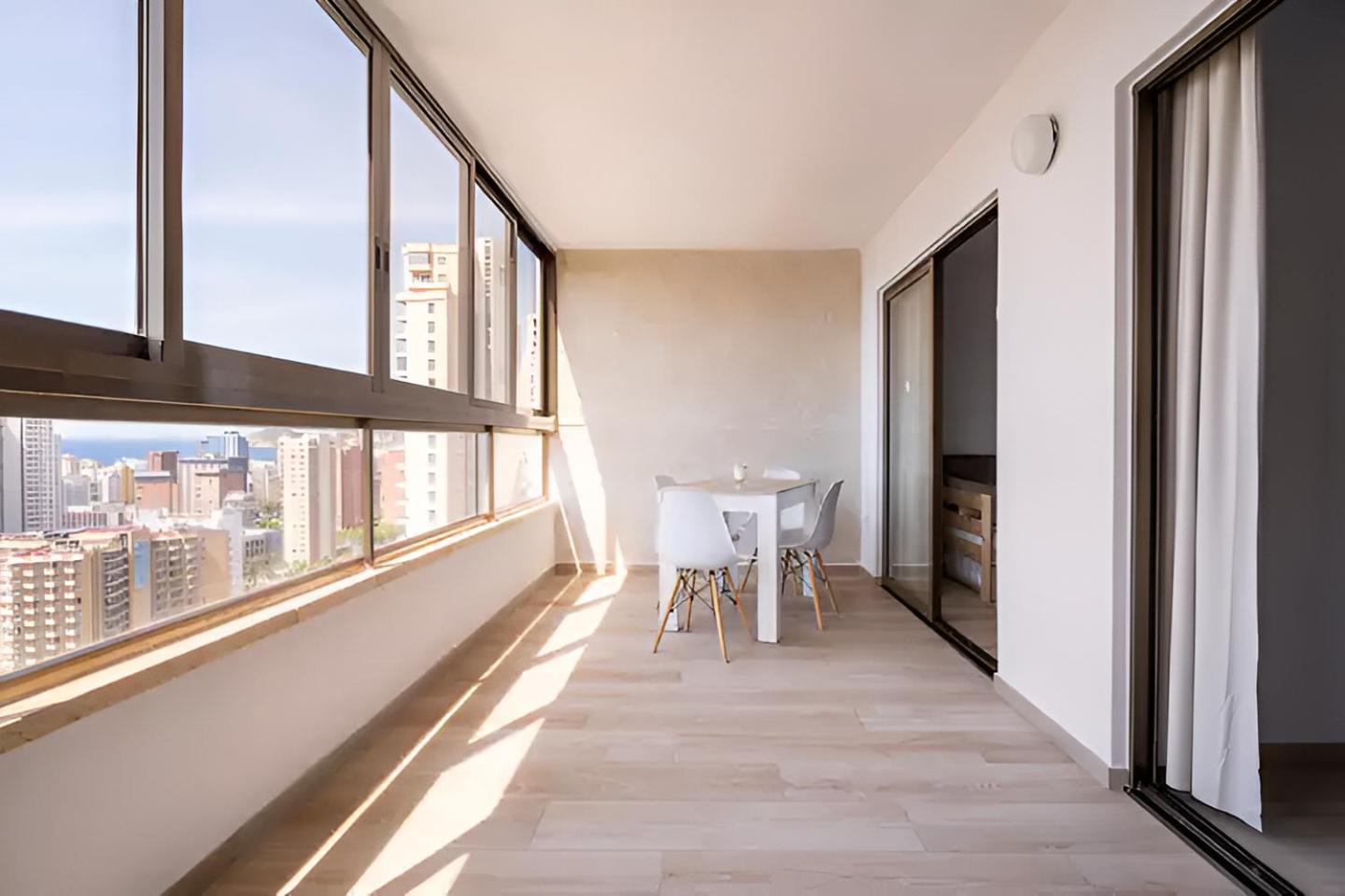 Paraiso Suites Бенідорм Екстер'єр фото